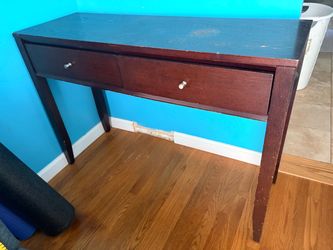 Free desk
