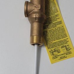 Watts Sea 66100 100XL-4 3/4" 150 P 100Xl-4 T & P Relief Valve

￼


 P Relief Valve

￼


