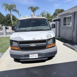 Chevy express 2.5 2009 178.000 miles