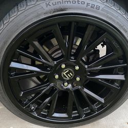 22 Inch Gloss Black Luxury Edition Rims & Tires