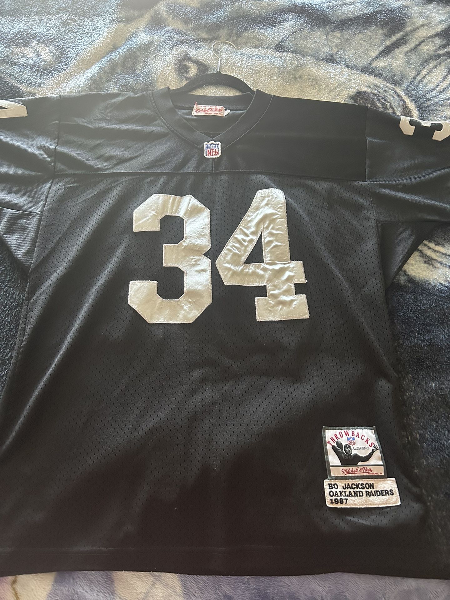 Raiders Bo Jackson Jersey for Sale in Merced, CA - OfferUp