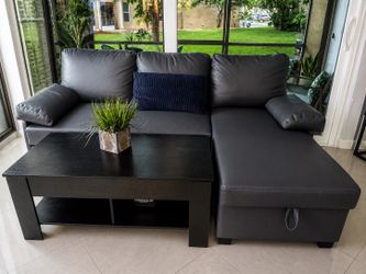 Sleeper Sofa w/ Storage Chaise – Like New 🔥