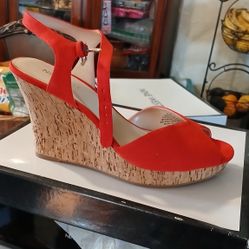 Nine West High Platform Shoes 9.5