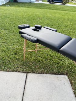 Massage Table 