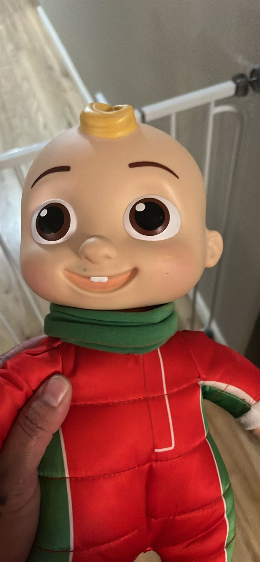 Cocomelon Doll Sings