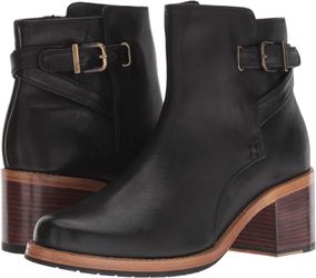 Clarks Clarkdale Jax Bootie Size 6