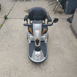 Sun dancer electric wheelchair