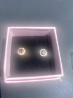 10k gold earrings with diamonds