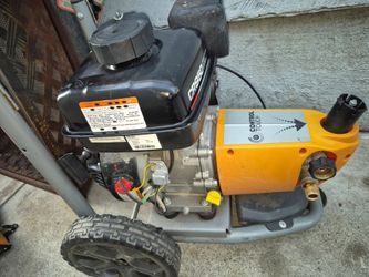 Husqvarna ingene for sale starup pump couldn't try it no hose or gun as is