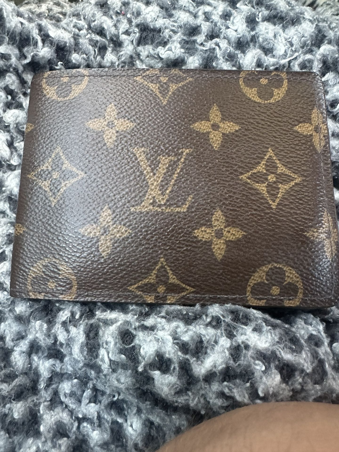 Louis Vuitton Wallet Authentic