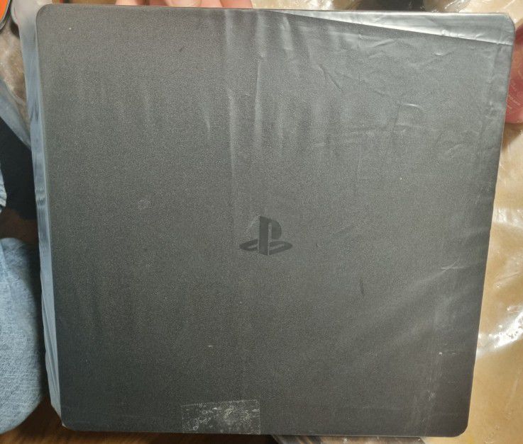 Sony PlayStation 4 Slim Black 500GB