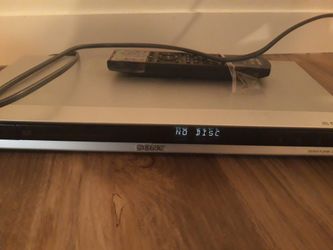 Sony DVP-NS57P CD/DVD R/RW Progressive Scan Player. Remote control missing cove