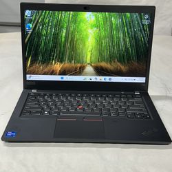 Laptop Lenovo P14s i7  11th Generation Read Description  Like New Price is Firm 
