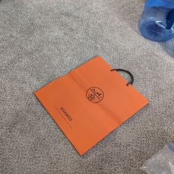HERMÈS PAPER SHOPPING BAG