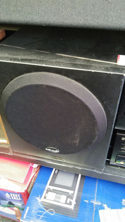 Polk audio speaker