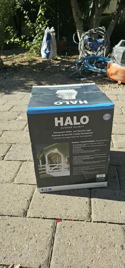 Halo Security lamp sixty five watt