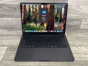 Apple MacBook Pro Space Black (A1D027541)