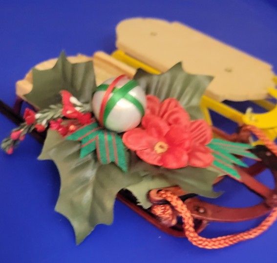 2 Sled Ornaments 