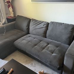 Free Living Room Furniture 