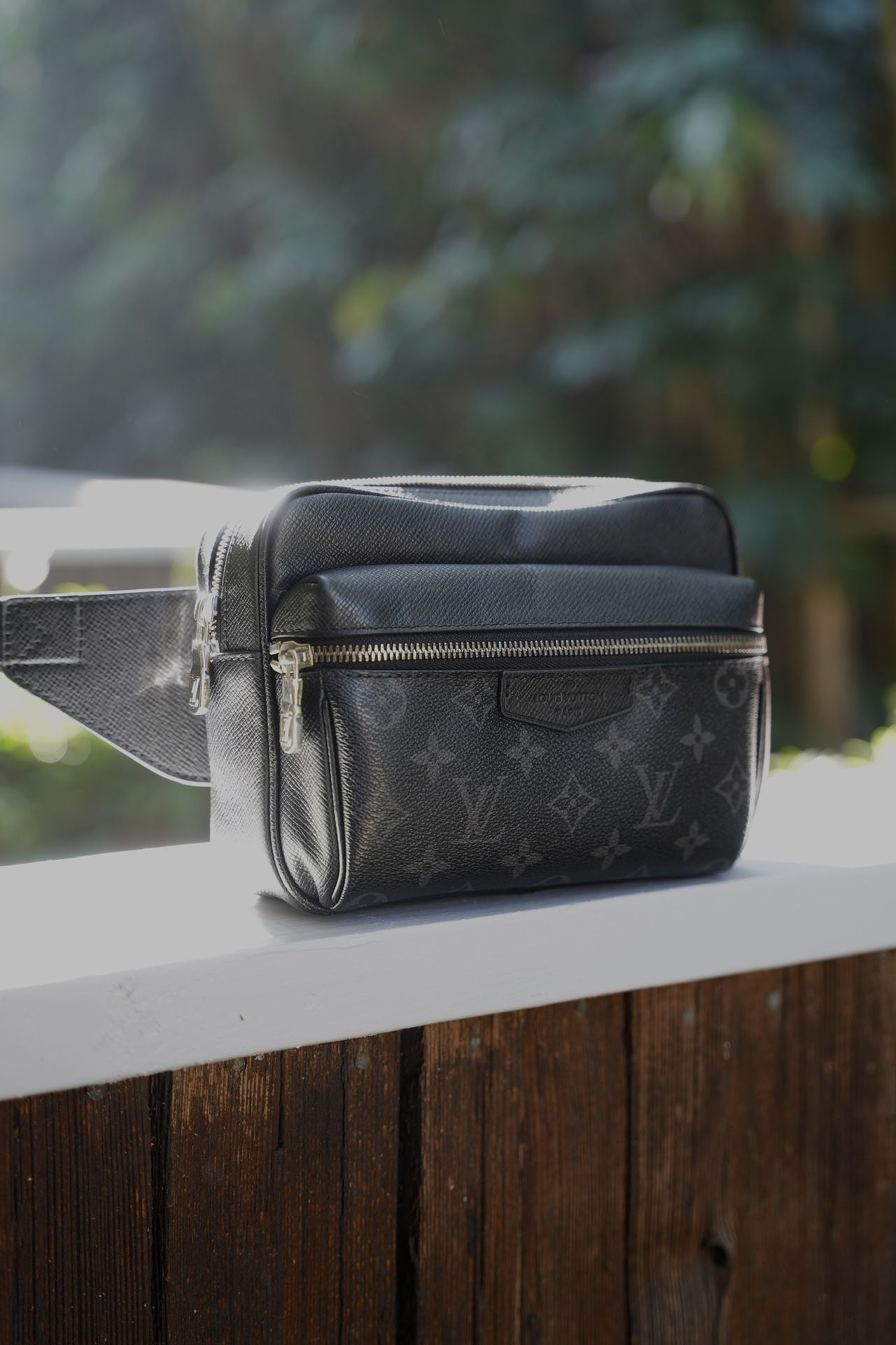 Authentic Louis Vuitton Messenger Bag