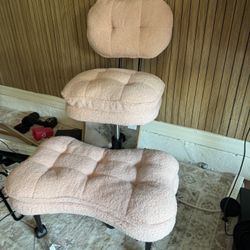 Cross legged Office Chair