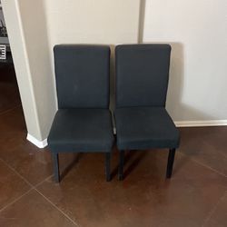 2 Comfy Black Chairs 
