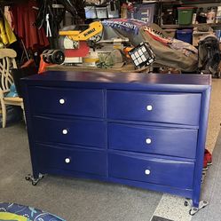 Dodger Blue Dresser for Sale in Alta Loma, CA - OfferUp