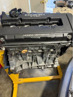 JDM B16A VTEC Engine – EM1 Si Head – 210 PSI Across All 4 Cylinders