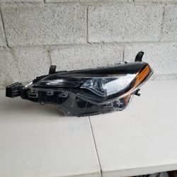 Toyota Corolla Headlight 