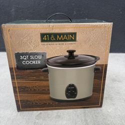 Slow Cooker From 41 & Main (UNOPENED)