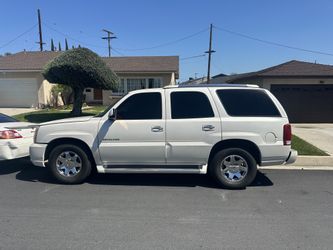 2003 Cadillac Escalade