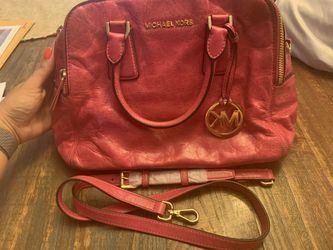 Pink Micheal Kors bag