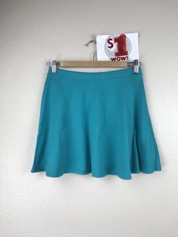 Women’s skirt size medium