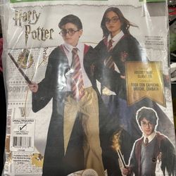 Halloween Costumes 