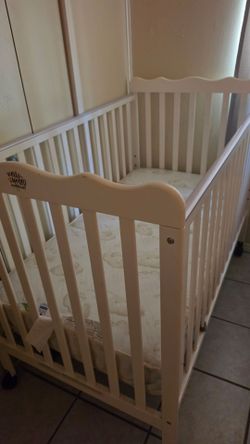 Crib with mattress
