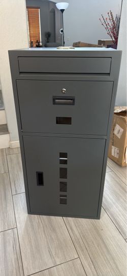 delivery box (read description)