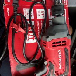 2 CMED741 CRAFTSMAN® Corded 1/2-Inch Electric Variable Speed Hammer Drill (7 Amp)