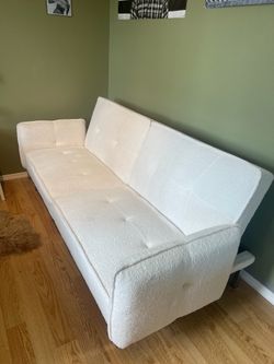 White futon/ Bed