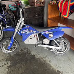 MX350 Razor Electric Dirt bike Needs New Battery 