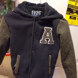 Suéter De Niño Size 8 Nuevo $8
