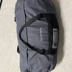 6 Person Tent Used Once Comes With Extras