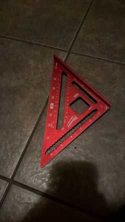 Milwaukee 7 in. Rafter square