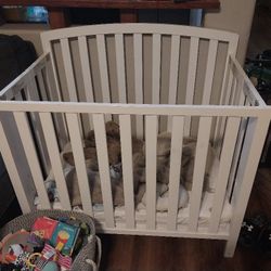 Travel Crib