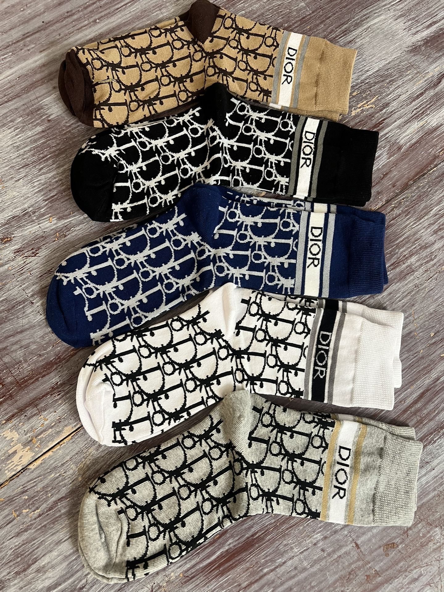 10 Dollars Each Or 100 For Everything