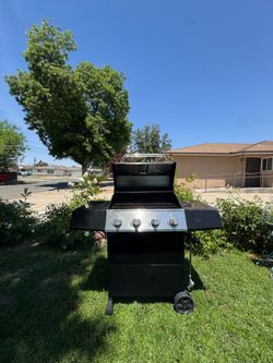 100$$ expert grill (FREE DELIVERY)