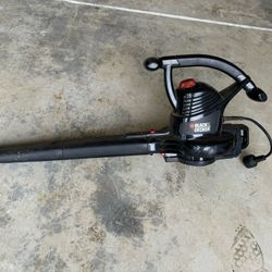 Black & Decker Corded Leaf Blower