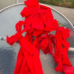 4 Christmas Bows