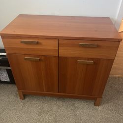 Cabinet/Credenza 