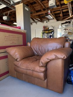 Arizona Leather Captain Seat