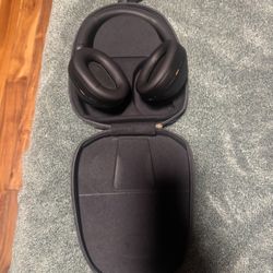 Sony WH-1000XM5 Headphones